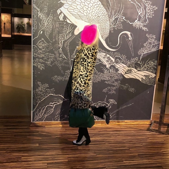 Tahari Jackets & Blazers - Leopard print fur coat